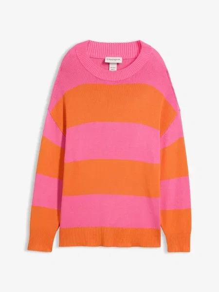 Sweter z cienkiej dzianiny w szerokie pasy różowy