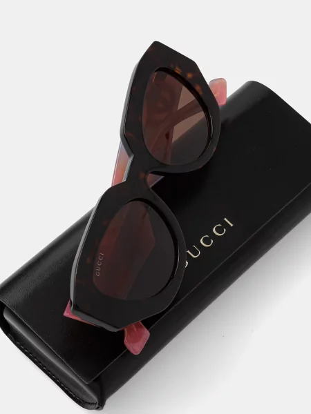 Солнцезащитные очки Gucci