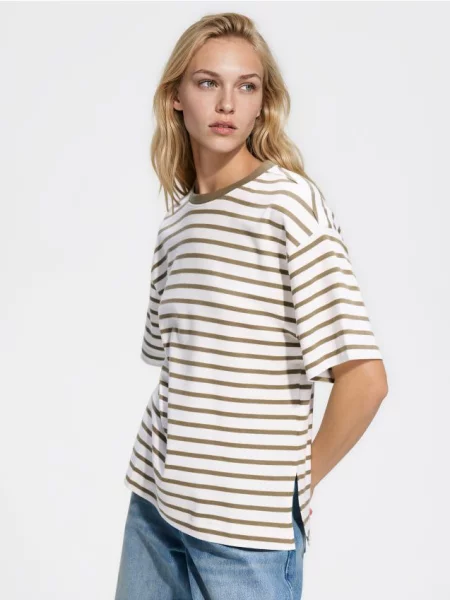 Reserved Tricou în dungi multicolor