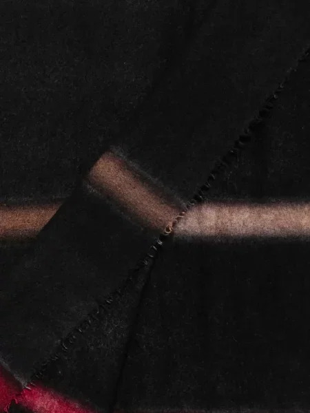 Fular Faliero Sarti cu dungi negru