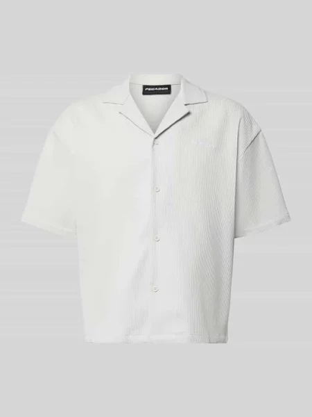 Koszula casualowa o kroju relaxed fit z kołnierzem z połami model Troy' Pegador