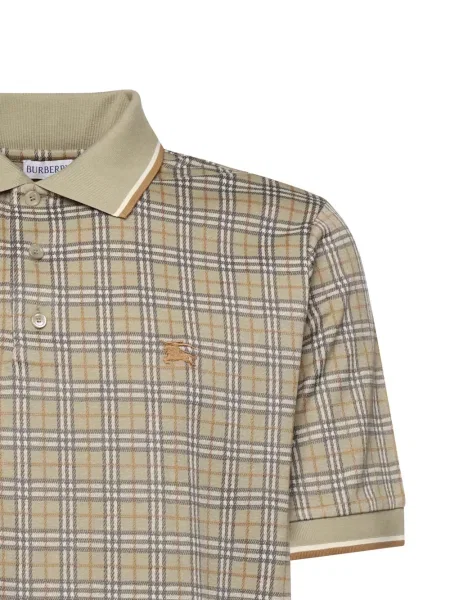 Polo Burberry în carouri