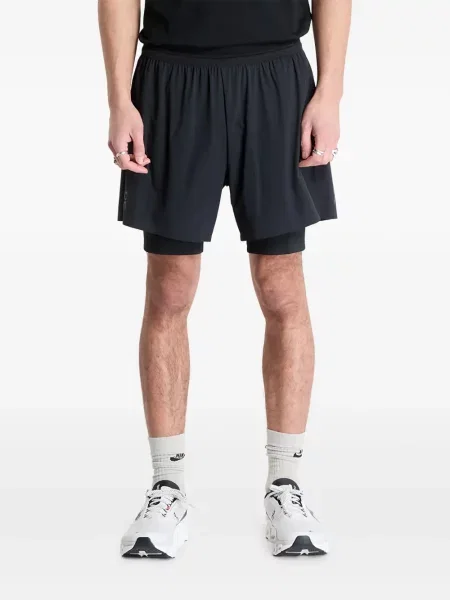 Pantaloni scurți On negru