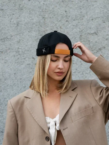 Without Кепка чорний