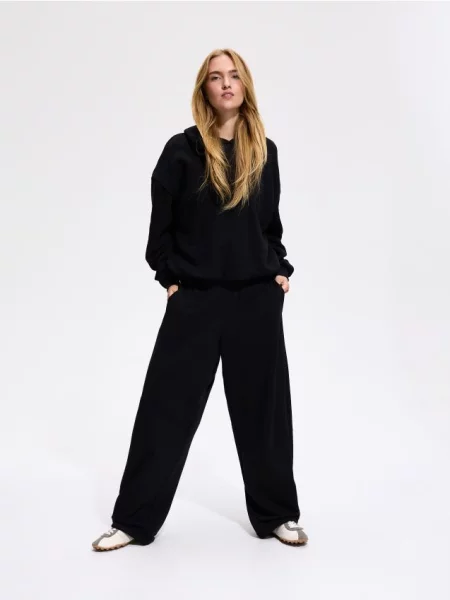 Reserved Pantaloni sport cu conținut ridicat de negru