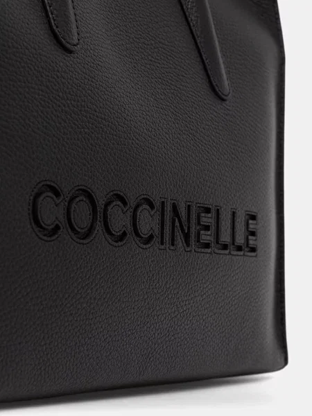 Кожаная сумка Coccinelle