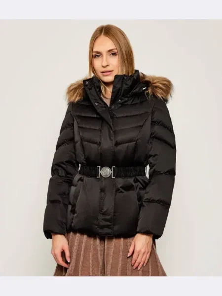 GUESS Geacă de puf MARINA | negru