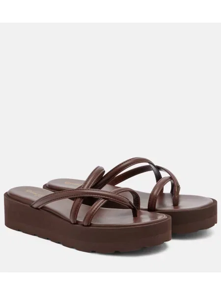 Sandale Gianvito Rossi din piele cu platformă maro