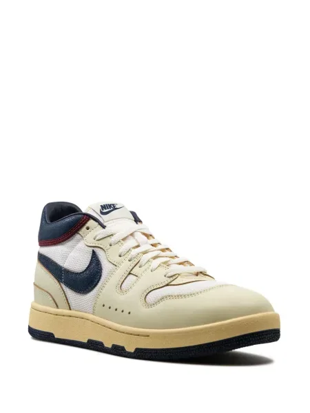 Iš natūralios odos sportbačiai Nike