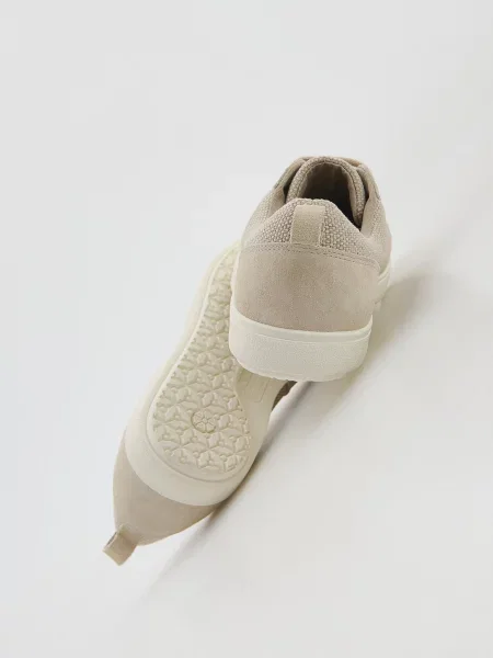 Кроссовки Reserved бежевые