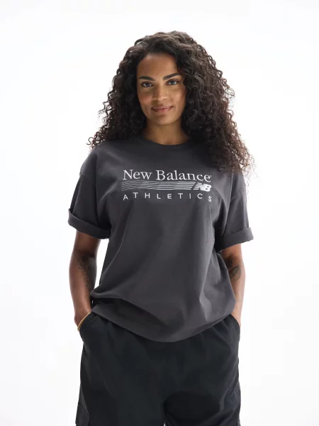 Футболка New Balance Trackside Oversized чорний