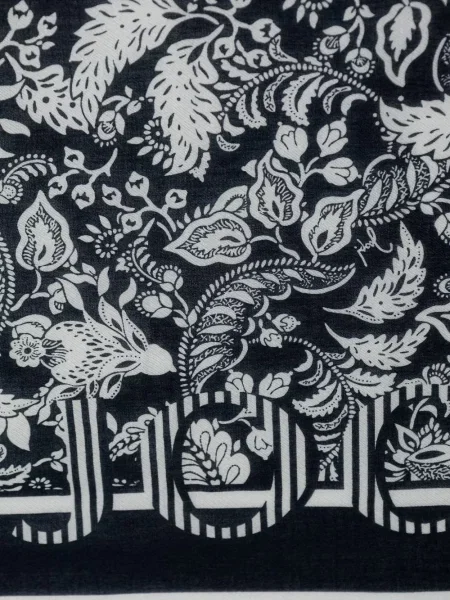 Fular Joop! cu model floral cu imagine negru