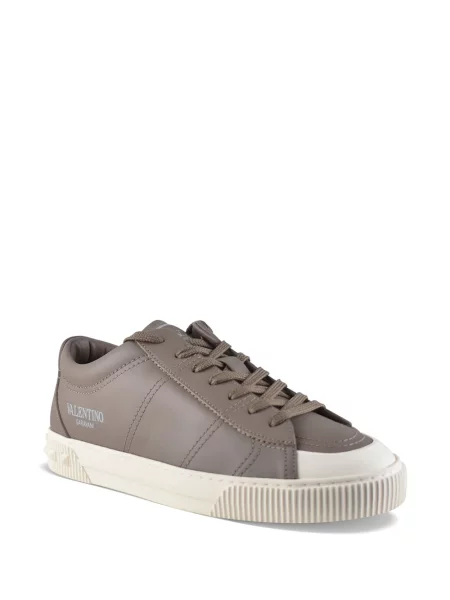 Sneakerși Valentino Garavani maro