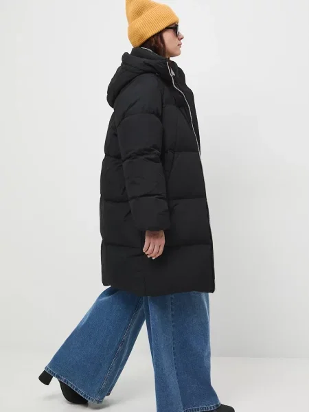 Пухове пальто Medicine чорний