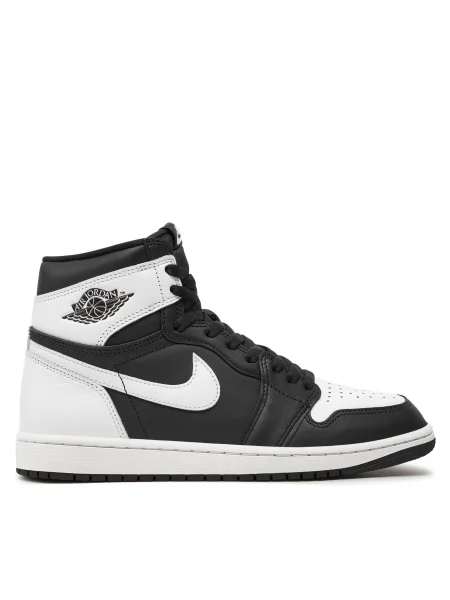 Sneakersy Nike čierna