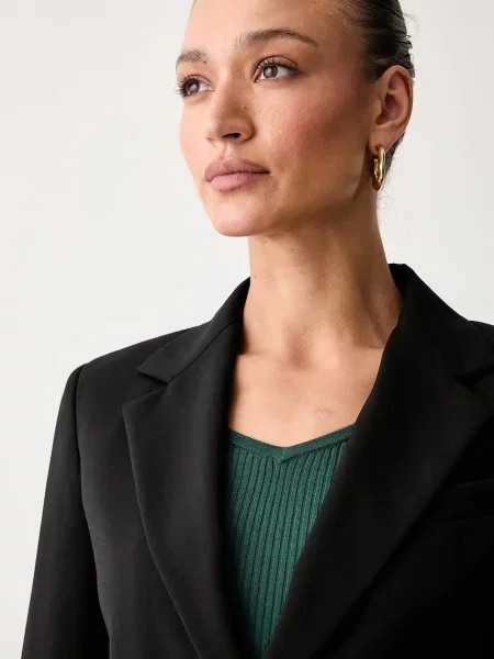 Шерстяной пиджак Weekend Max Mara