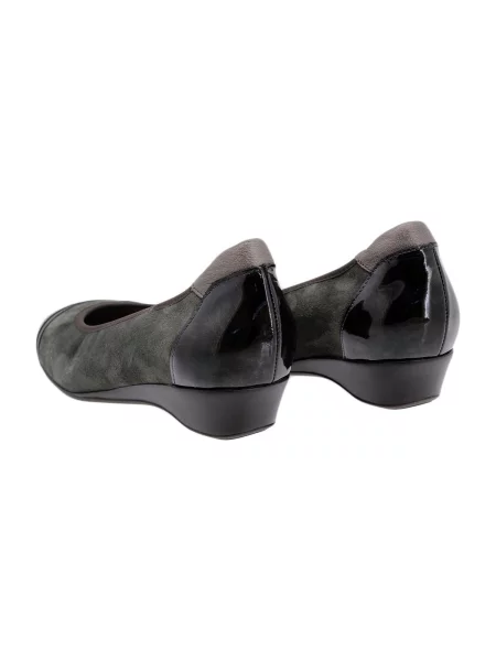 Pantofi Piesanto maro