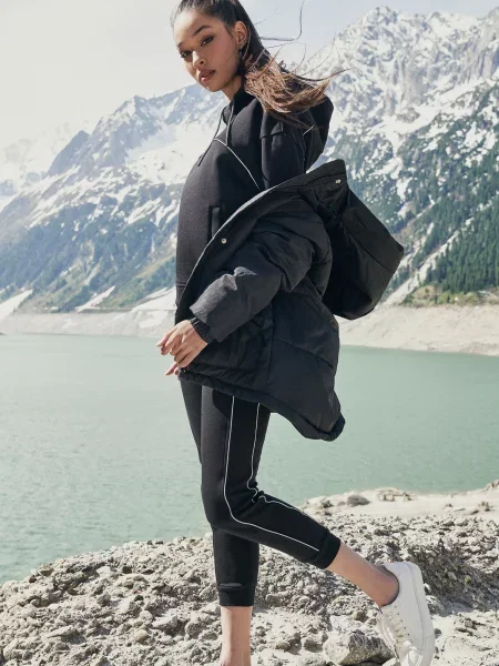 Яке Urban Classics с качулка черно