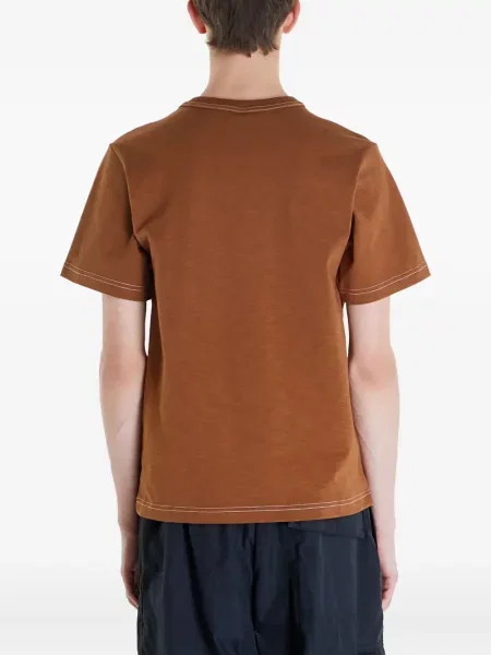 Pantaloni scurți Nike cu șireturi din dantelă cu model camuflaj roz