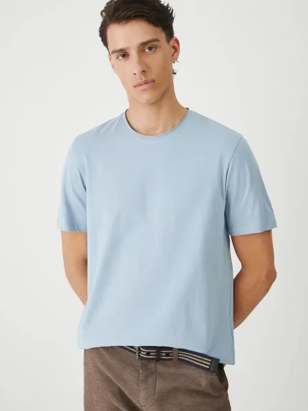 Тениска Medicine синьо с изчистен дизайн сиво