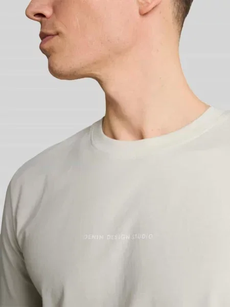 T-shirt o kroju regular fit z czystej bawełny Tom Tailor Denim biała