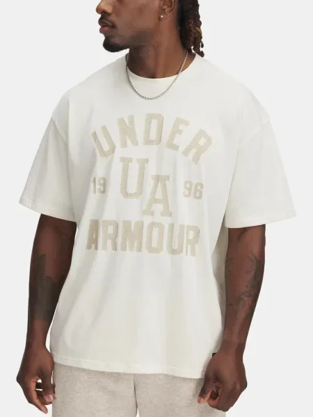 Тениска Under Armour с принт бежово