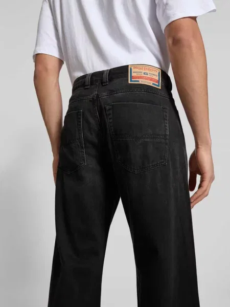 Jeansy z 5 Diesel czarne