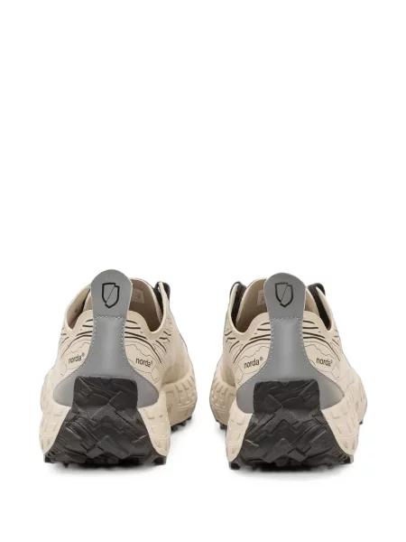 Sneakerși Norda