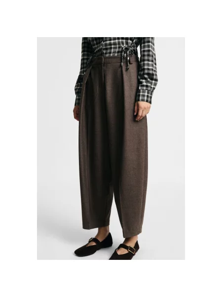 Pantaloni Please maro