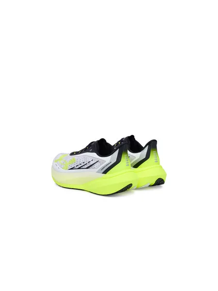 Futócipő Under Armour UA Velociti Distance fehér