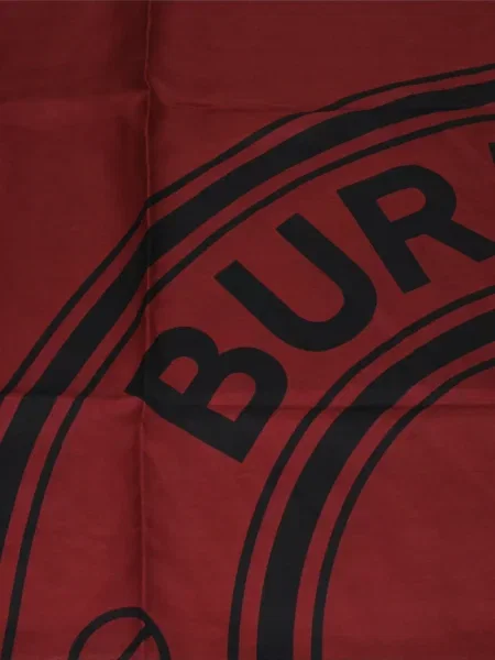 Fular Burberry cu imagine roșu