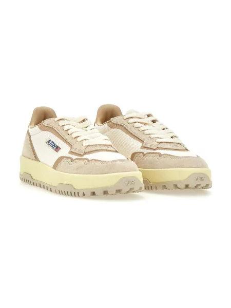 Sneakersy Autry casual białe