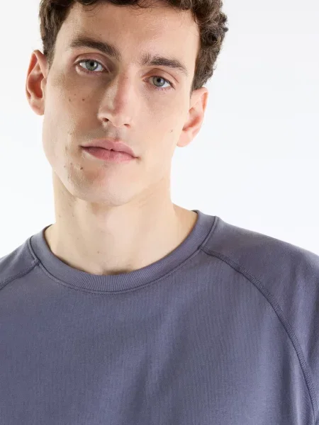 Футболка New Balance серая