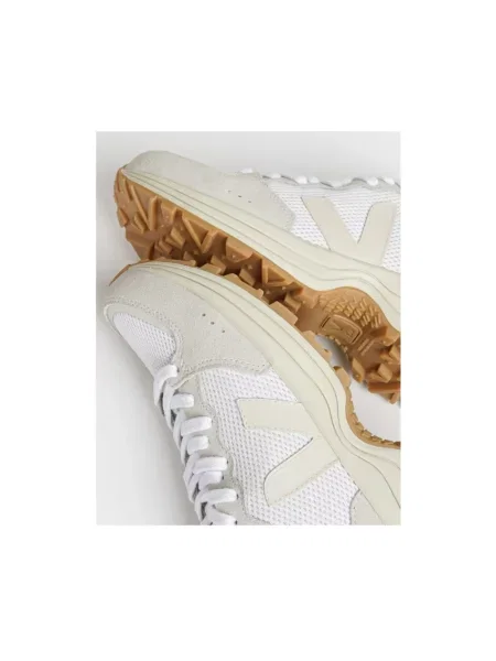 Sneakersy Veja V-10 zamszowe białe