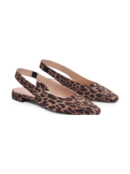 Balerinki Stuart Weitzman skórzane bez obcasa brązowe
