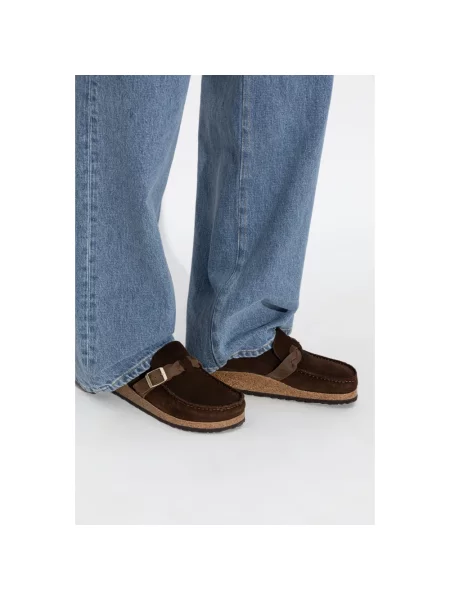 Klapki Birkenstock zamszowe plecione brązowe