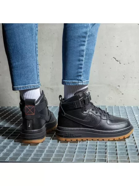Nike Batai Hi Ut juoda