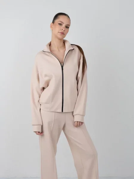 Свитер Elegante бежевый