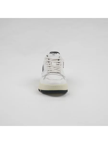 Sneakersy Autry białe
