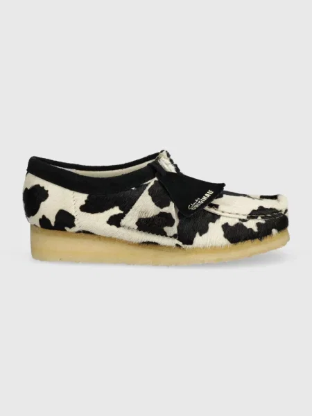 Κλειστά παπούτσια Clarks Originals Wallabee λευκό