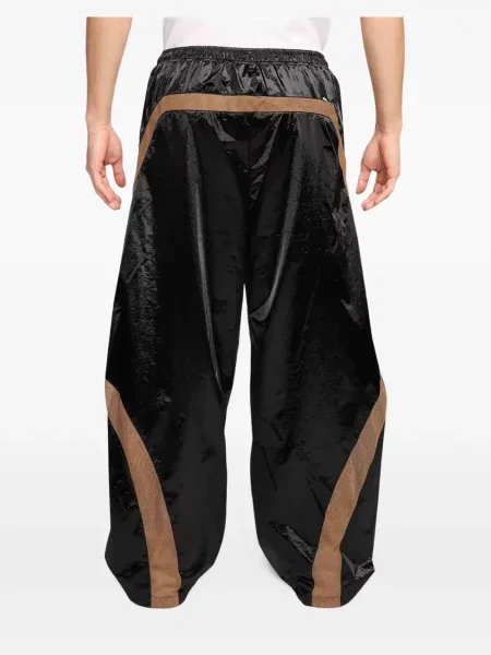 Pantaloni Nike din fleece alergare clasici roz