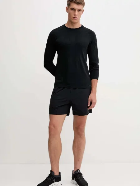Спортивний лонгслів Hummel однотонний чорний
