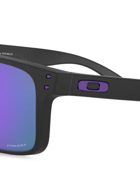 Sluneční brýle Oakley s přechodem barev černé