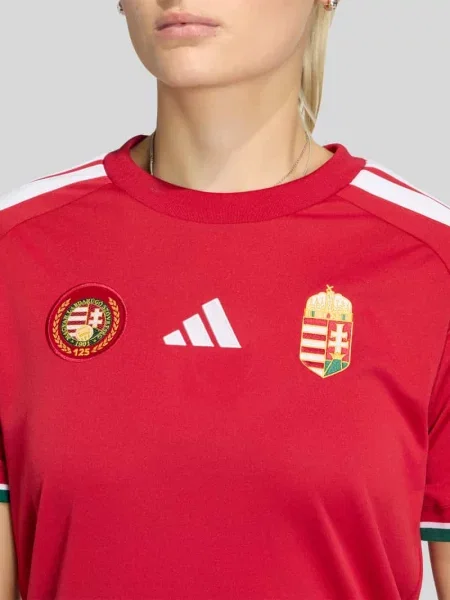 T-shirt z trykotu krój regular fit Adidas Sportswear czerwona