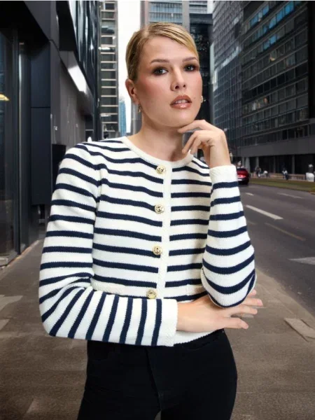 Смугастий кардиган різнобарвний