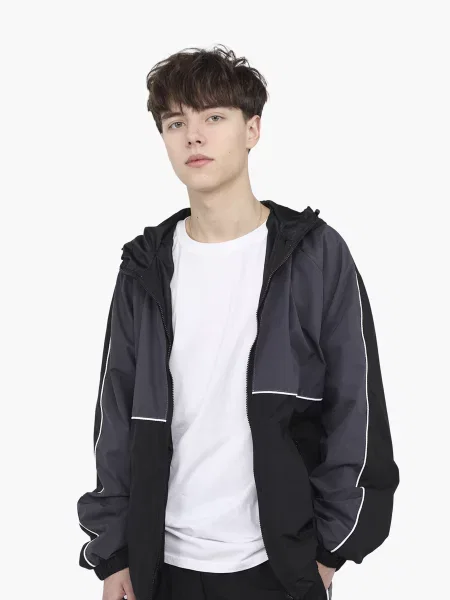 Вітровка YUKI чорний