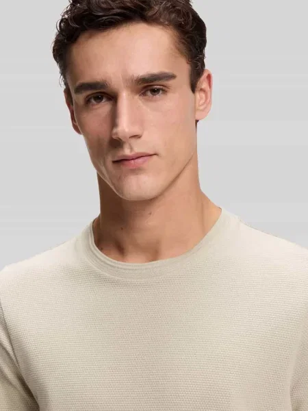 T-shirt o kroju regular fit z mieszanki bawełny Model TIBURT Boss beżowa