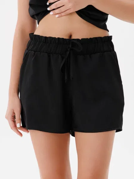 Шорти Leinle чорний