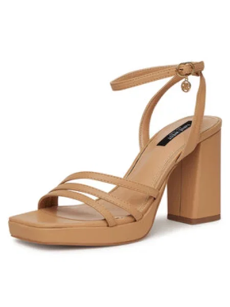 Nine West Sandály béžová
