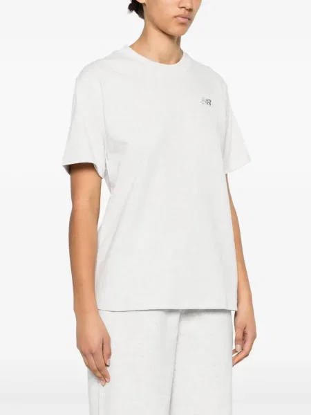 Tricou New Balance din jerseu gri